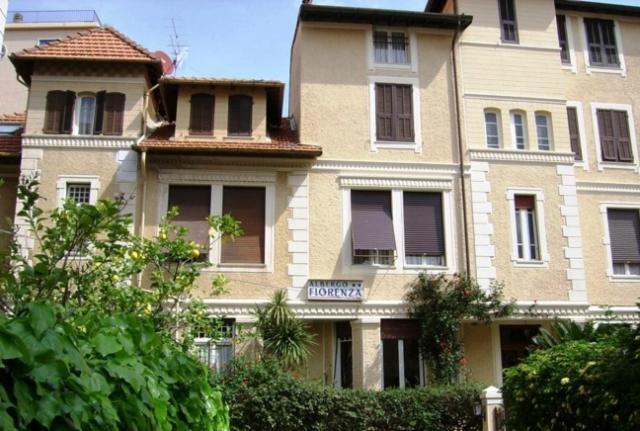 Hotel Fiorenza & Banksia Meuble Alassio Exterior foto